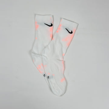 Nike tie dye pink white